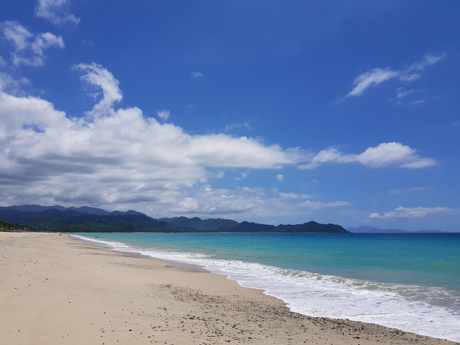 Dinadiawan Beach Dinadiawan Beach